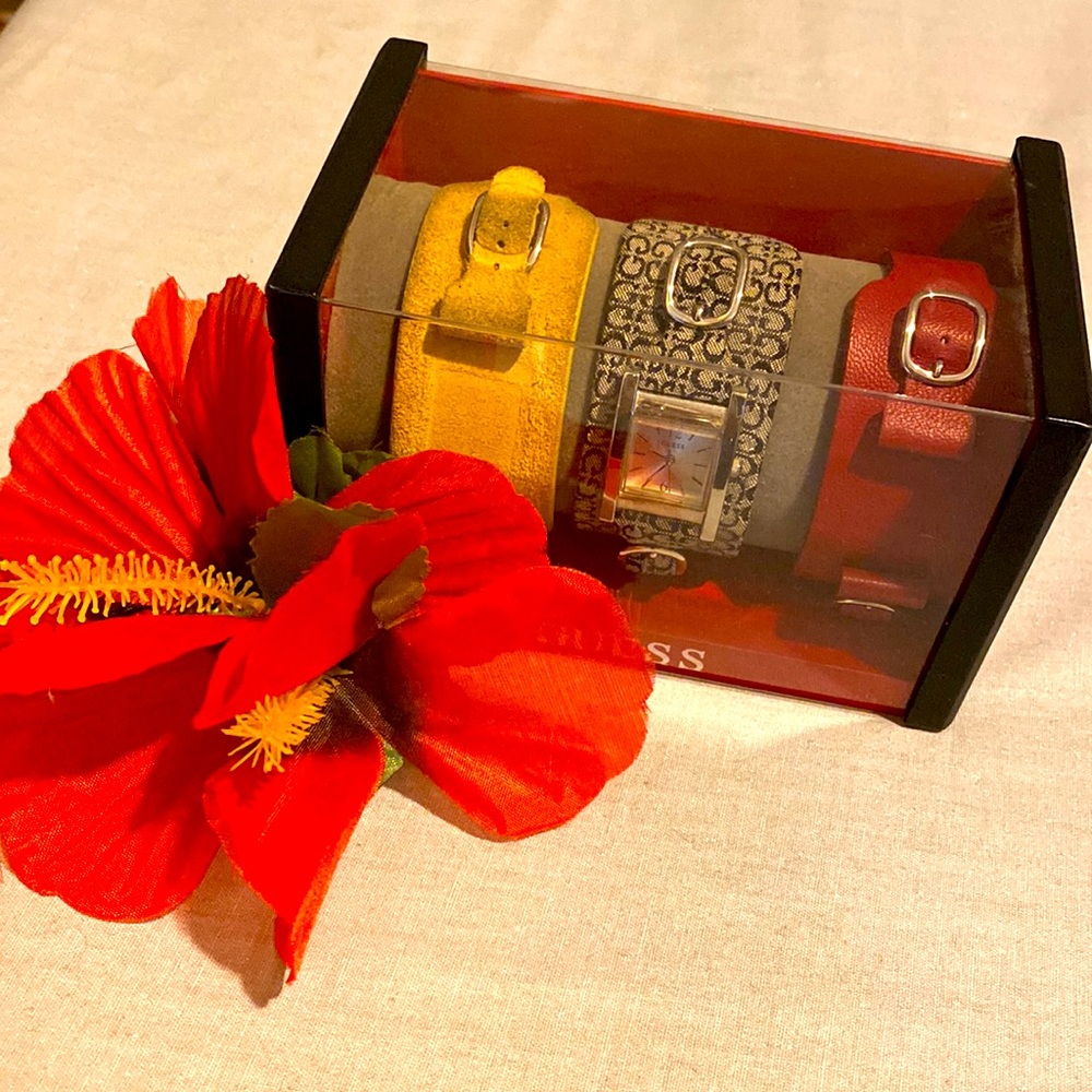 GUESS watch trio